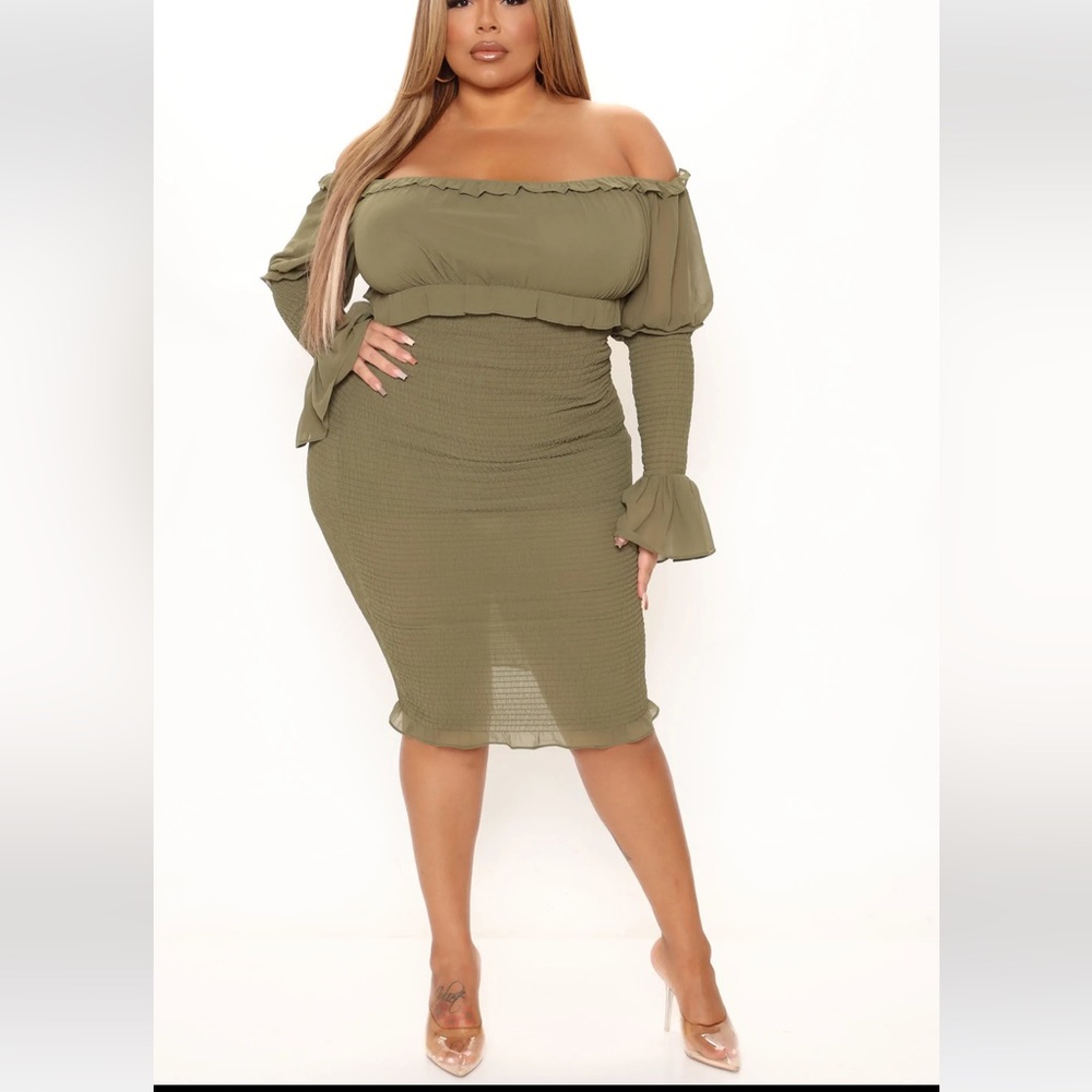 Olive 🫒 midi dress NEW 1X